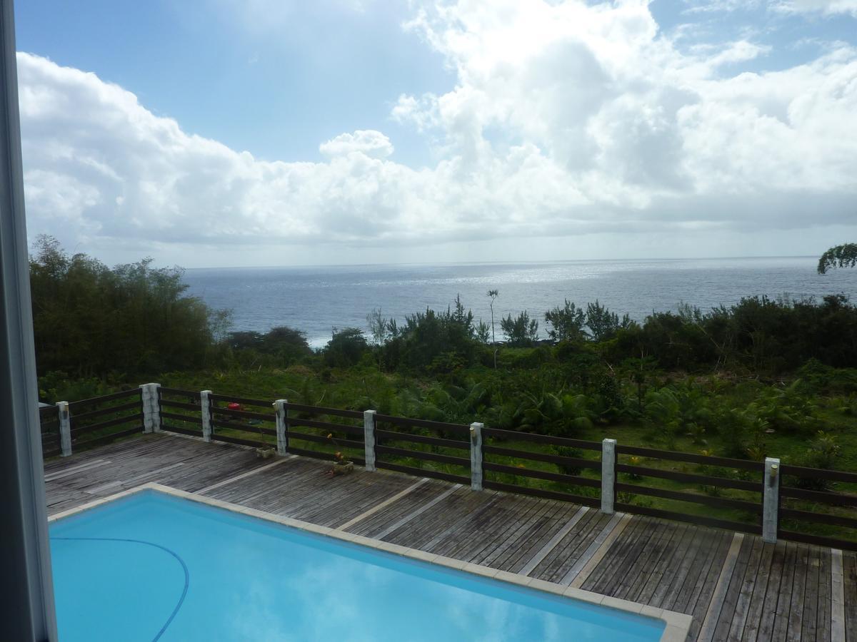 La Pointe Au Corail Bed & Breakfast Sainte-Rose Ngoại thất bức ảnh